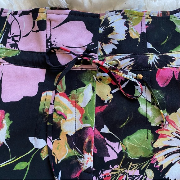 7th Avenue Design Studio New York & Company Floral Print Pants - Picture 4 of 8